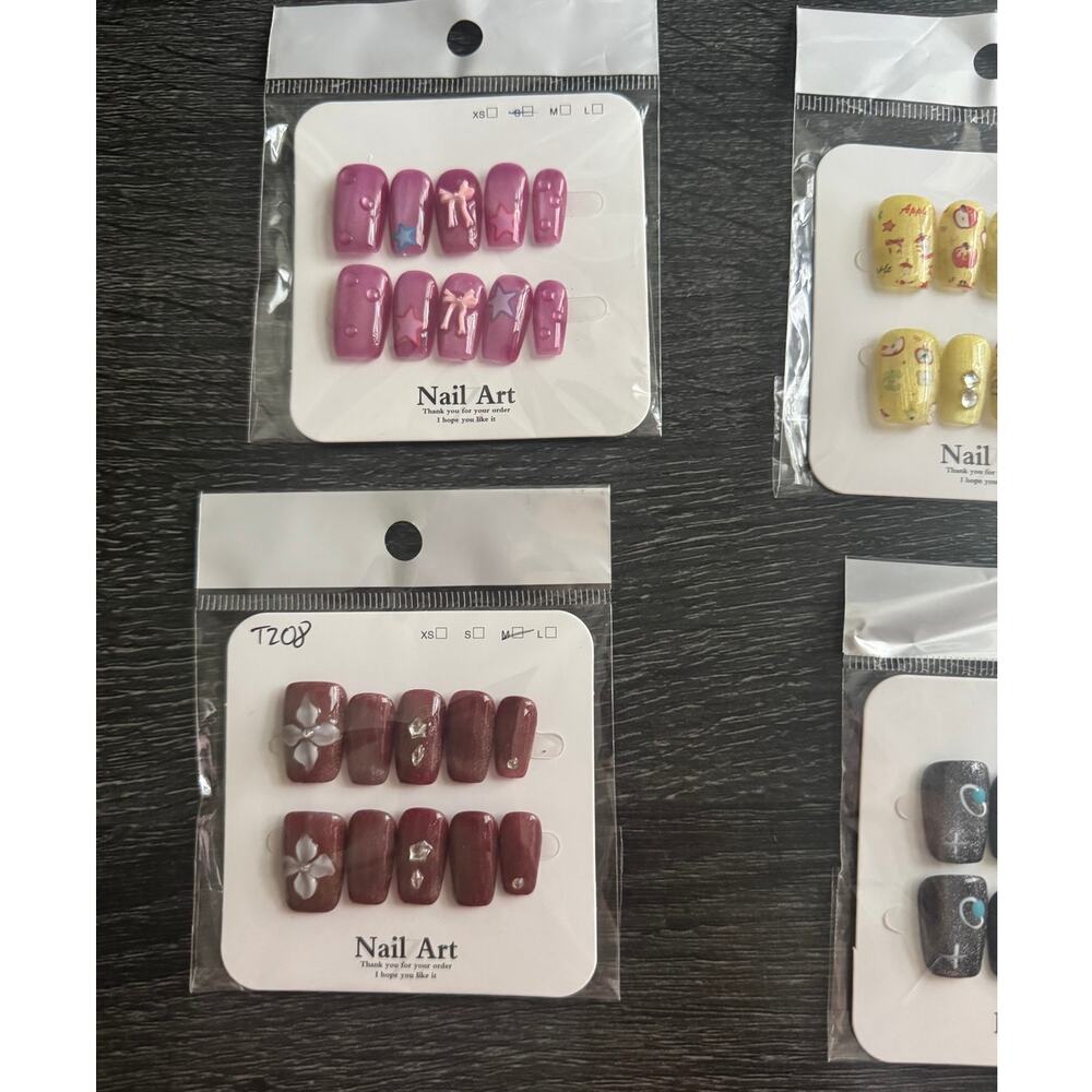 Lot of 5 Handmade Hand Painted Press On Nails Multicolor 3D - Picture 3 of 5